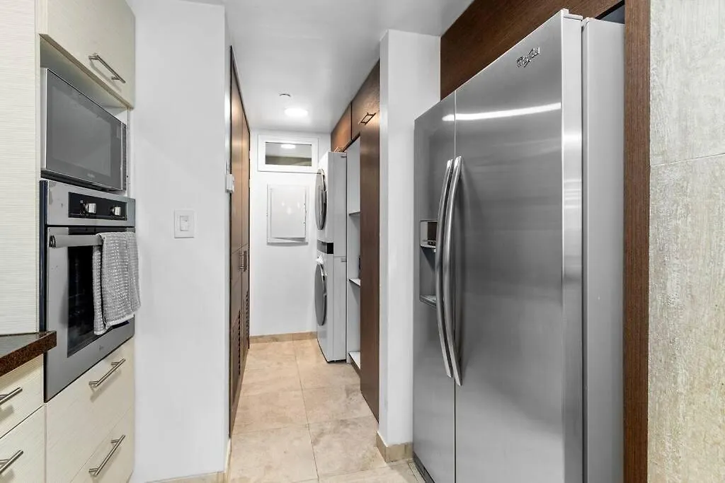 Beautiful Vibes Sun Kiss Serenity Your Stylish Apt Just Steps From Eagle Beach Palm Beach 0*,