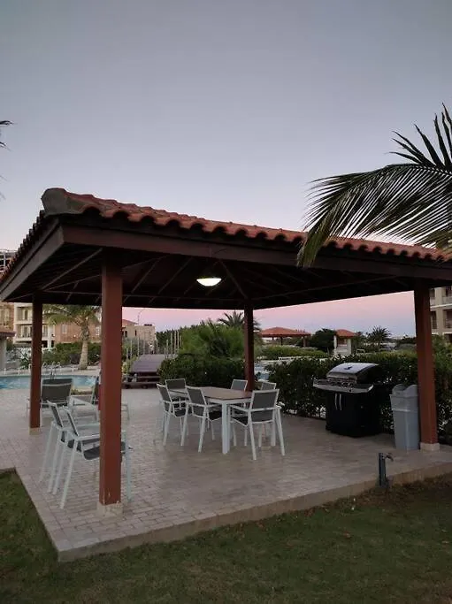 Beautiful Vibes Sun Kiss Serenity Your Stylish Apt Just Steps From Eagle Beach Palm Beach Apartment