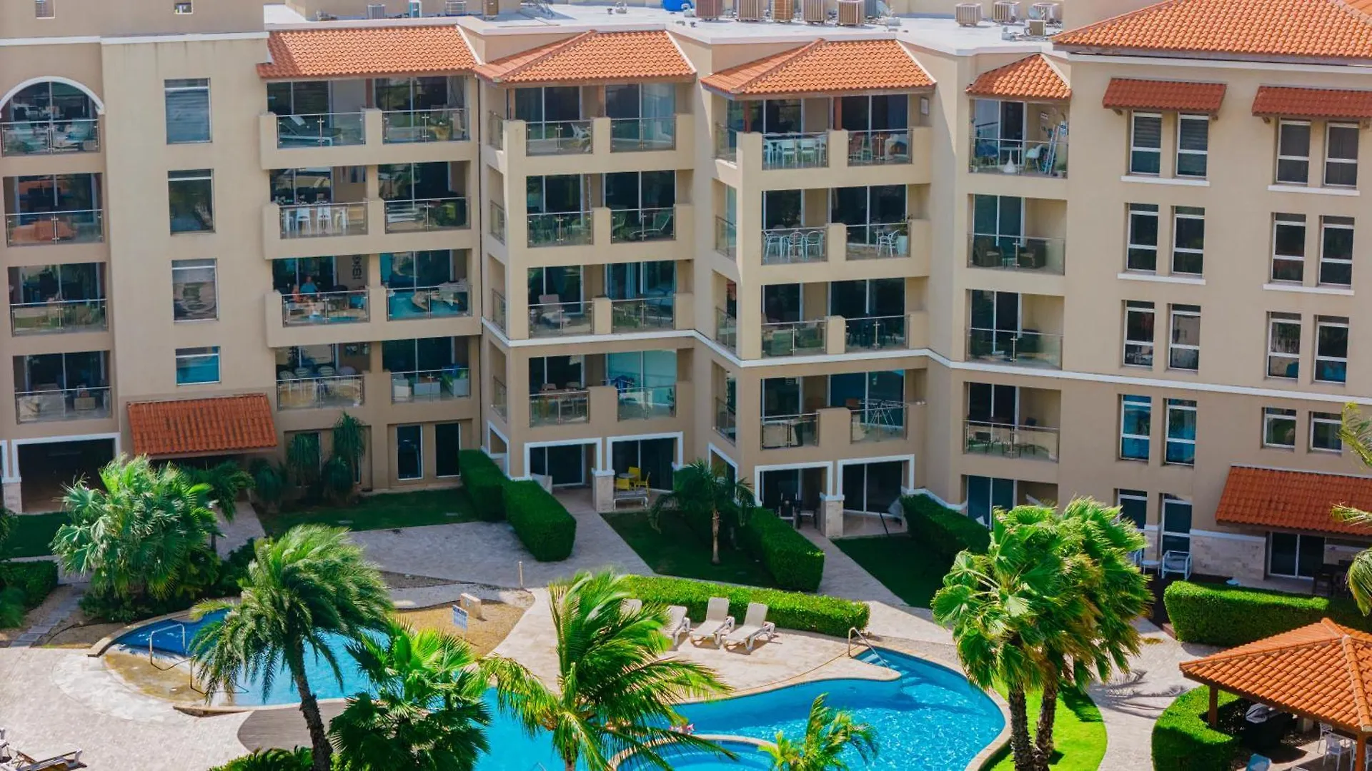 Beautiful Vibes Sun Kiss Serenity Your Stylish Apt Just Steps From Eagle Beach Palm Beach Aruba