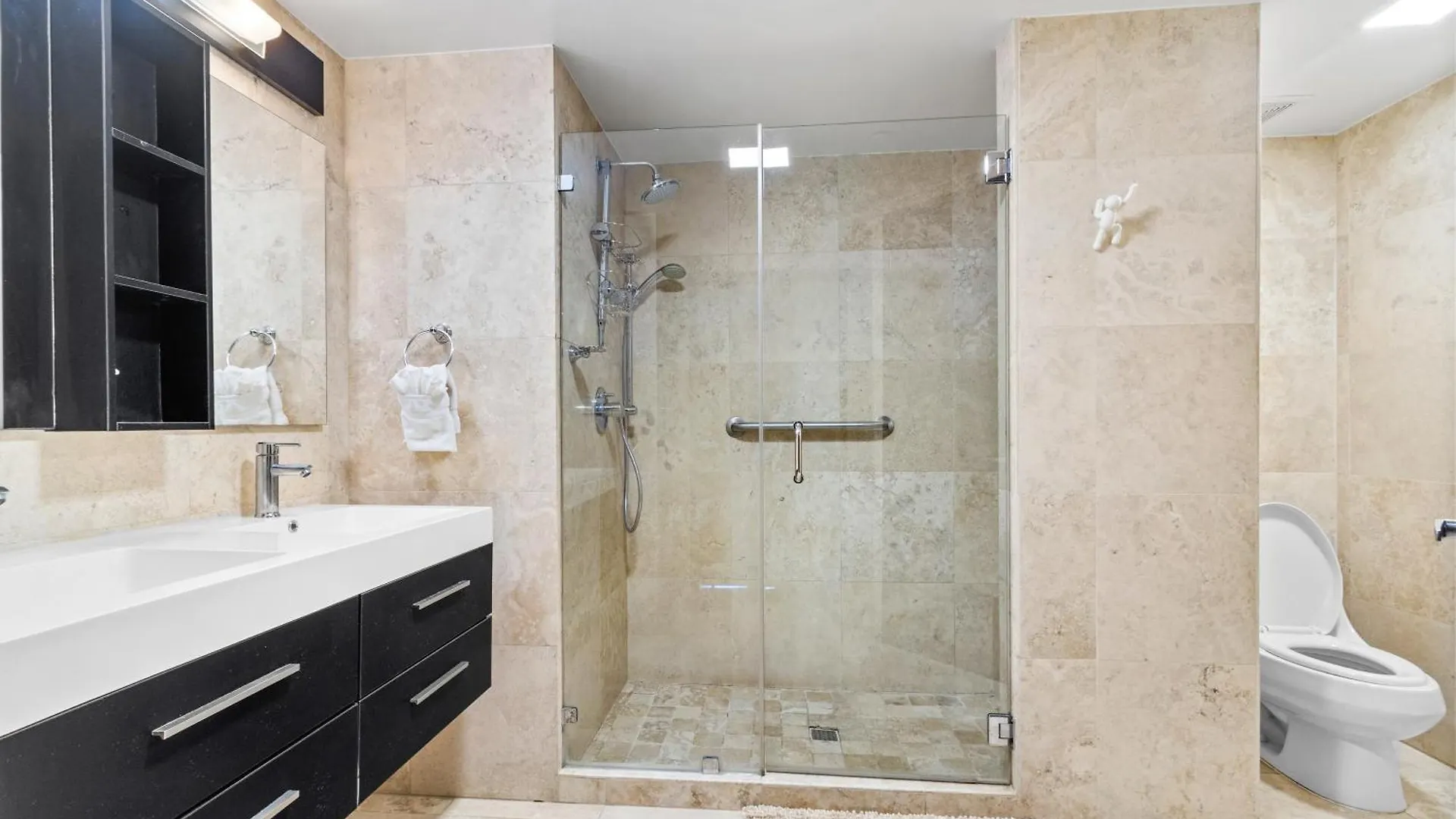 Beautiful Vibes Sun Kiss Serenity Your Stylish Apt Just Steps From Eagle Beach Palm Beach