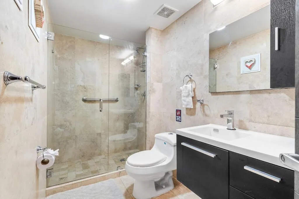 Beautiful Vibes Sun Kiss Serenity Your Stylish Apt Just Steps From Eagle Beach شاطئ بالم شقة
